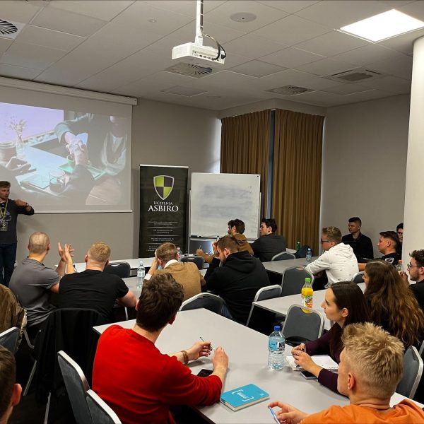 043DB4EB-909C-43B8-BDB5-F7B5D8496138-min